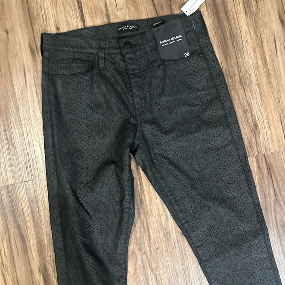 NEW Banana Republic Jeans - Picture 7 of 9